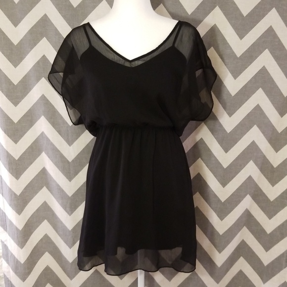 Express Dresses & Skirts - Express chiffon overlay dress in black size M